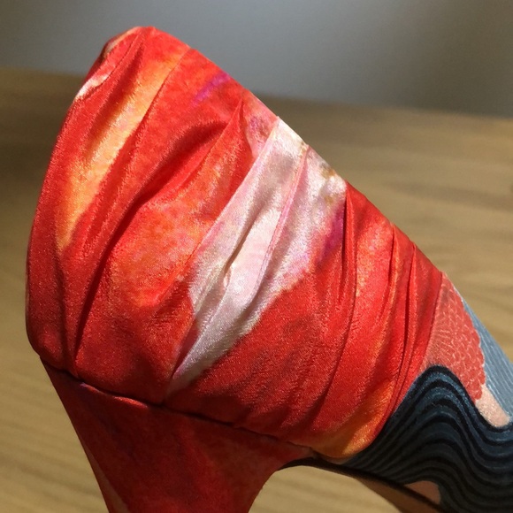 Stunning multicolour heels size 10 (EU 41) - Picture 5 of 6